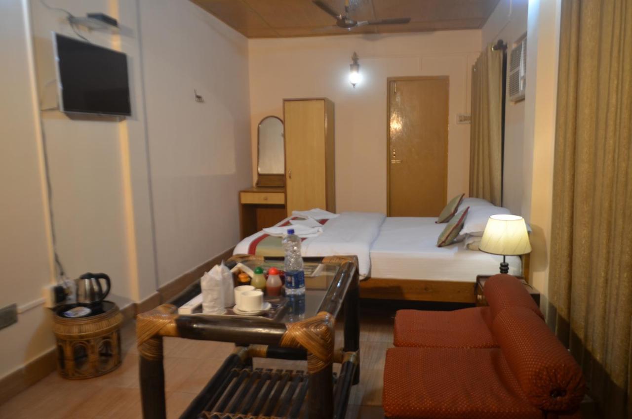 Brahmaputra Jungle Resort Гувахати Экстерьер фото