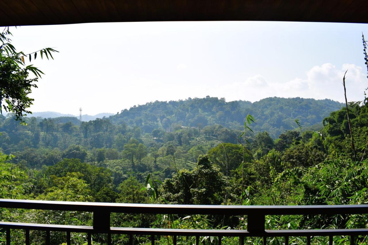 Brahmaputra Jungle Resort Гувахати Экстерьер фото