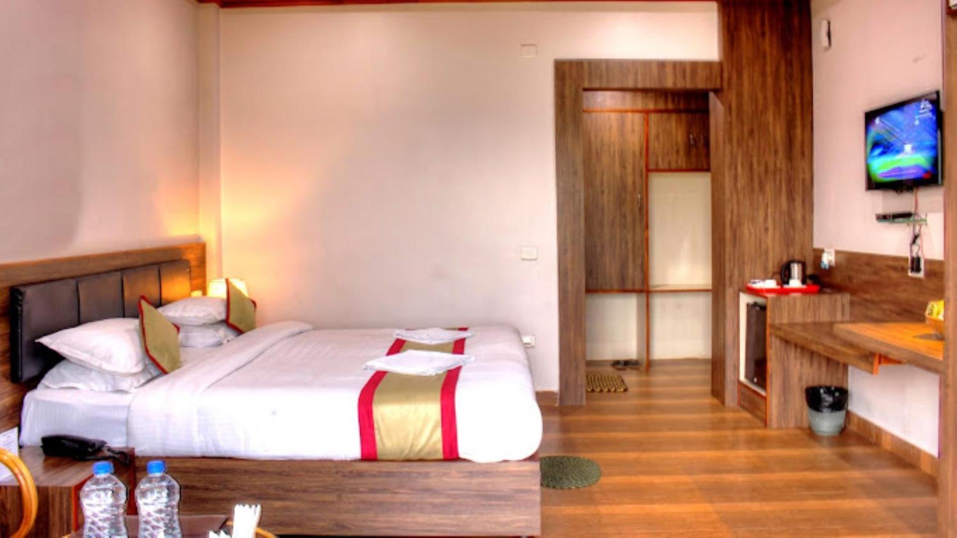 Brahmaputra Jungle Resort Гувахати Экстерьер фото